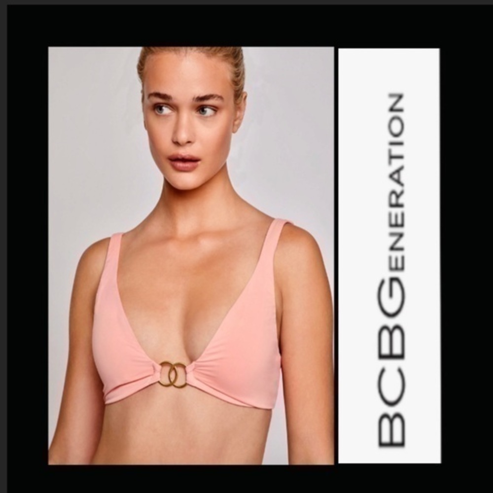 BCBGENERATION bikini top NWT